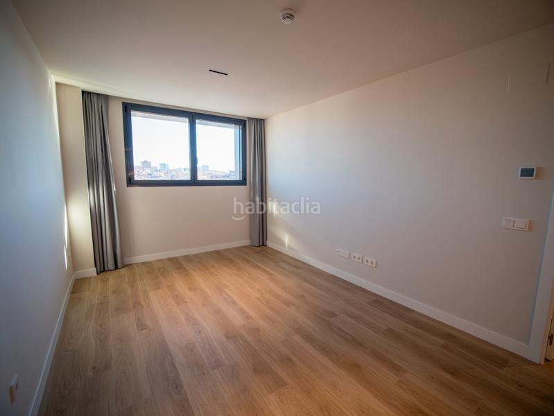 Foto 37c78645-118b-436a-88df-85d8ad823dc1. Rent flat in paseo de la dirección 163 in Valdeacederas Madrid