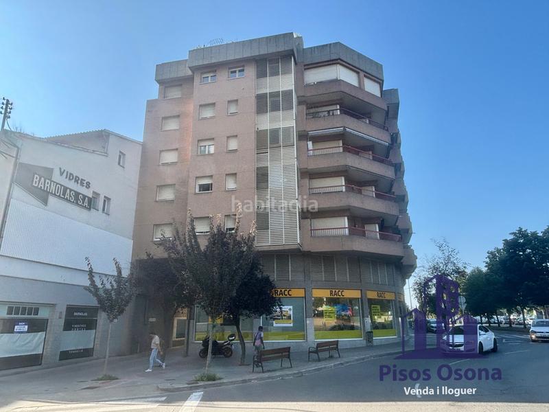Foto a09e26c8-3226-4cd3-8f65-58d53dc465e3. Parking coche pàrquina zona sucre en Centre Vic