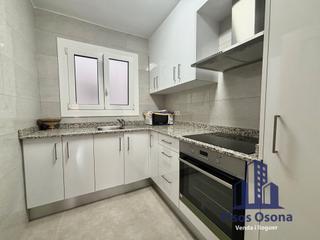 Pis a Estadi-Santa Anna. Pis zona estadi