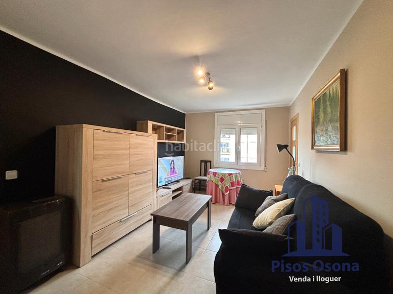 Foto 7919444c-a946-459e-8608-a9dbbb1b16f9. Piso pis zona estadi en Estadi-Santa Anna Vic