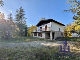 Chalet en Tona. Casa a tona