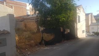 Masia a Calle de garcía lorca 2. Oportunidad de vivienda