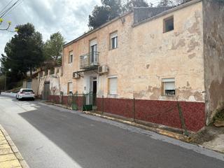 Casa a Calle loma 10. Oportunidad de vivienda