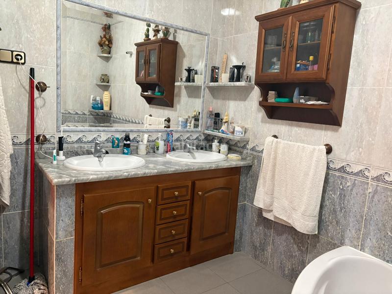 Foto 8046487d-00c2-41a2-9d56-7b06121a800a. Edifici a calle tosca 37 a Pozo Alcón