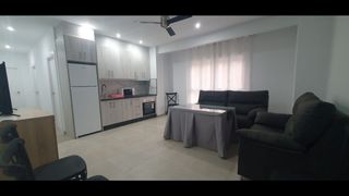 Miete Etagenwohnung in Calle úbeda 45. Se alquila