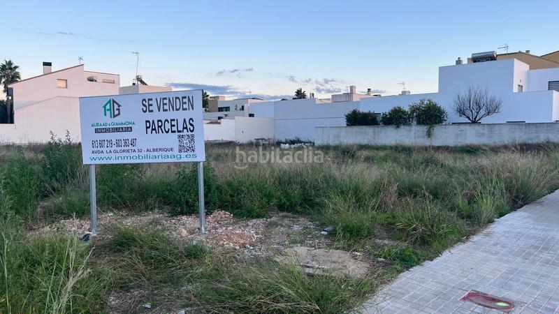 Foto aed4a670-d41d-4158-a7a1-8a2f0f263259. Terrain résidentiel dans Alberic