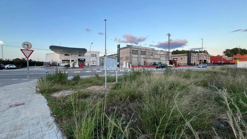 Foto c56117cf-d130-4057-9b36-c37aeaf542e9. Terrain résidentiel dans Alberic