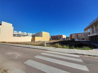 Wohngrundstück in Alberic. Venta de terreno urbano en valencia alberic