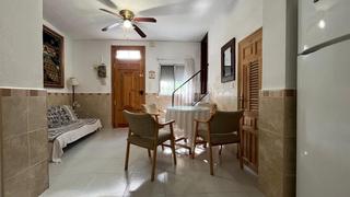 Casale  Plz portugal. Venta de casa en alberic con terraza