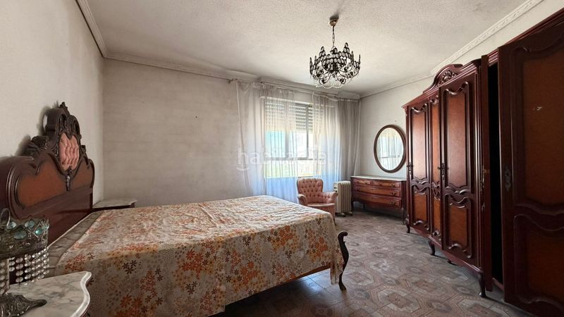 Foto af909c76-c6d1-45c9-a8a9-85a16aace68b. Pis a Alberic