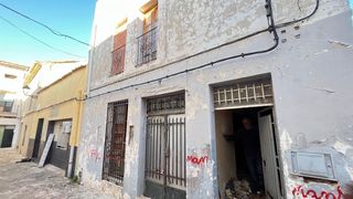 Bauernhof in Alberic. Venta casa de pueblo para reformar