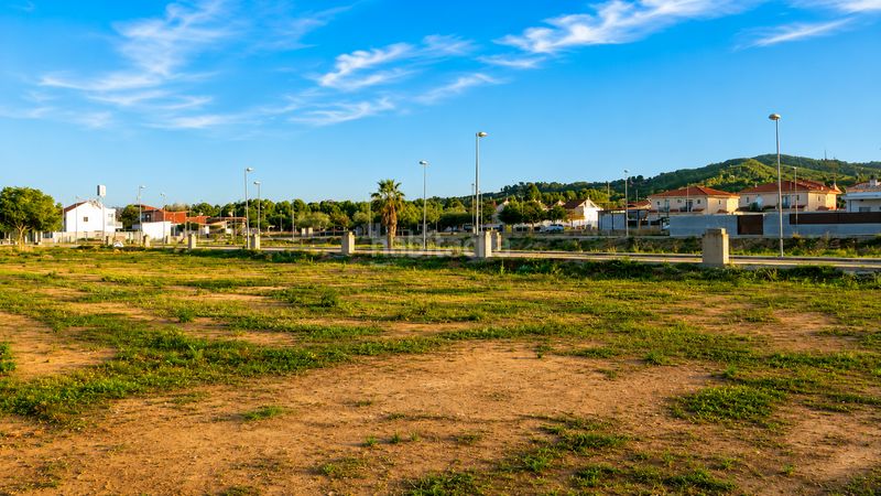 Foto 99d7aa2f-5899-46a3-97c6-61d604108f3d. Terreny residencial a Beneixida