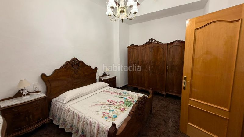 Foto a0cf9ff8-1c38-44e4-89f1-43ee7b0aedcb. Edificio in Anna