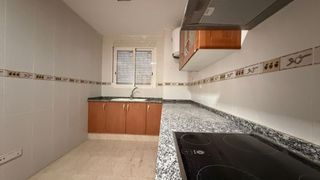 Flat  Ausias march. Venta piso en planta baja de 3 habitaciones en massalaves