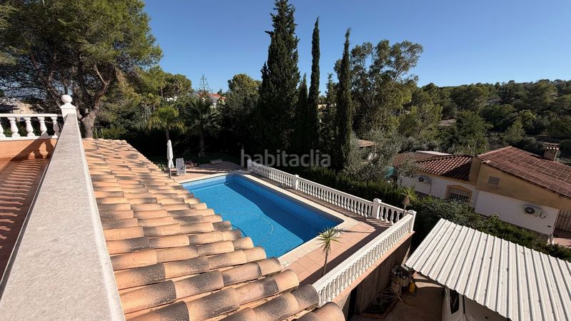 Foto 3bad2e56-5da7-49c4-bb5f-535aa9a45fb3. Chalet avec chauffage piscine dans Alberic