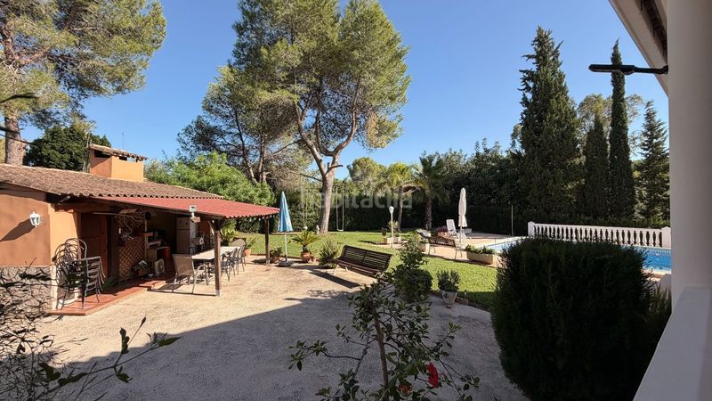 Foto a1ea6ae5-4f41-498e-ab7b-4b769f683234. Chalet avec chauffage piscine dans Alberic