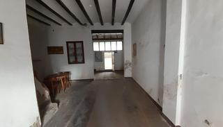 Casa a Alberic. Venta de casa en alberic para reformar.