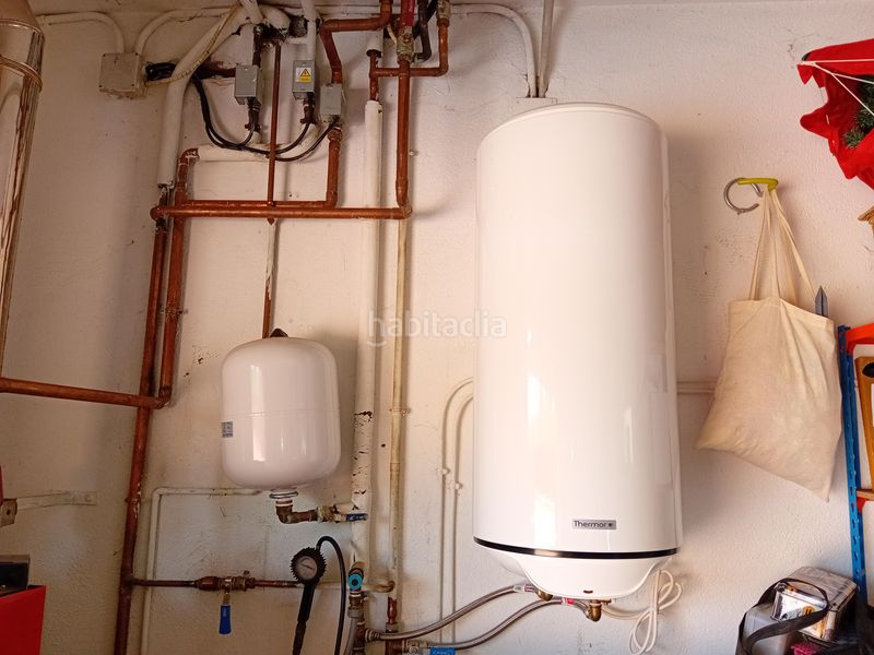 Foto 9087ba7c-46af-4537-b13d-4826367b75a4. Xalet amb xemeneia calefacció aparcament piscina a Sant Gregori