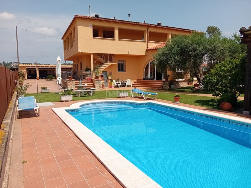 Foto cb29b054-da3f-4e84-bc9b-3997f5a0936b. Xalet amb xemeneia calefacció aparcament piscina a Sant Gregori