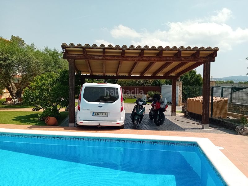 Foto cee418d4-e0af-41f5-91d9-7252861ee920. Xalet amb xemeneia calefacció aparcament piscina a Sant Gregori