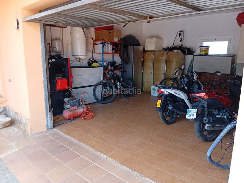 Foto e5482f64-9d45-4b15-985e-82fc8bc93523. Xalet amb xemeneia calefacció aparcament piscina a Sant Gregori