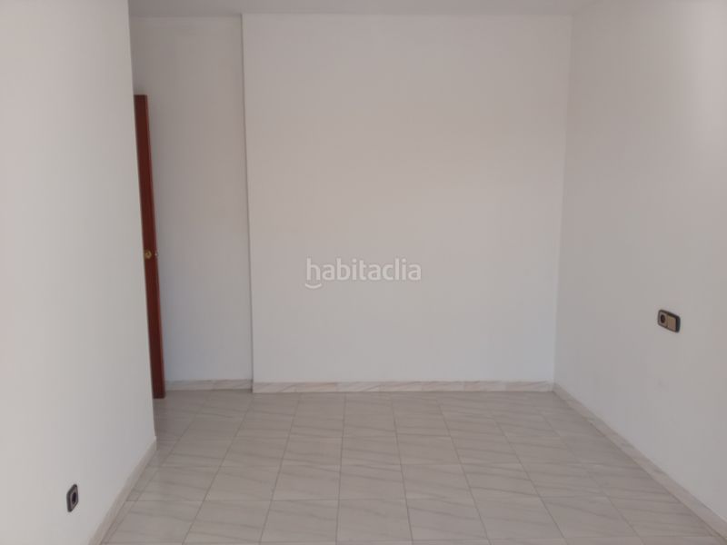 Foto 45f80f2a-99aa-4dd0-95f1-f77e6527aa55. Casa adossada amb xemeneia calefacció aparcament a Cassà de la Selva