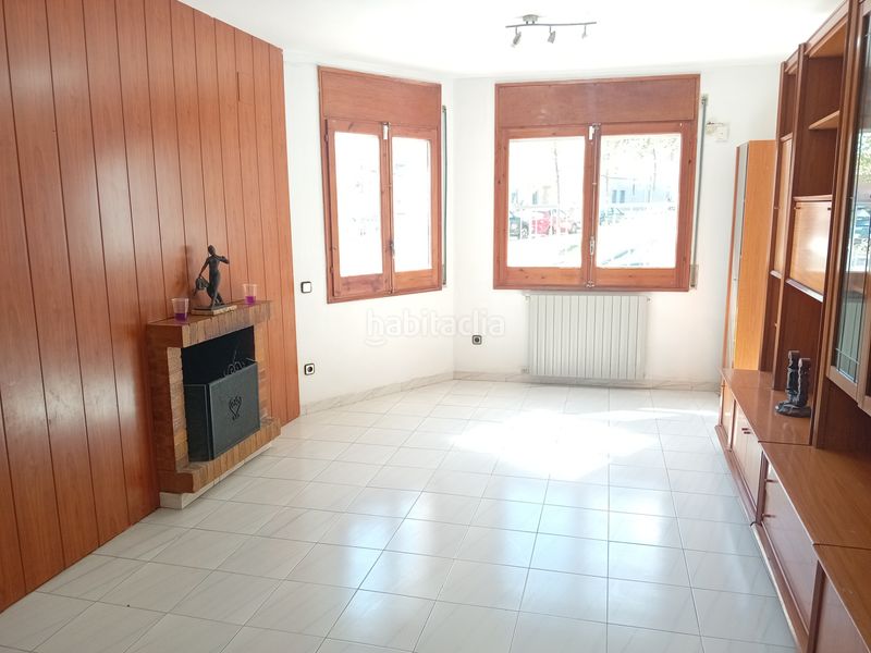 Foto a58a7cc5-8827-4759-a3d2-a429187acdea. Casa adossada amb xemeneia calefacció aparcament a Cassà de la Selva