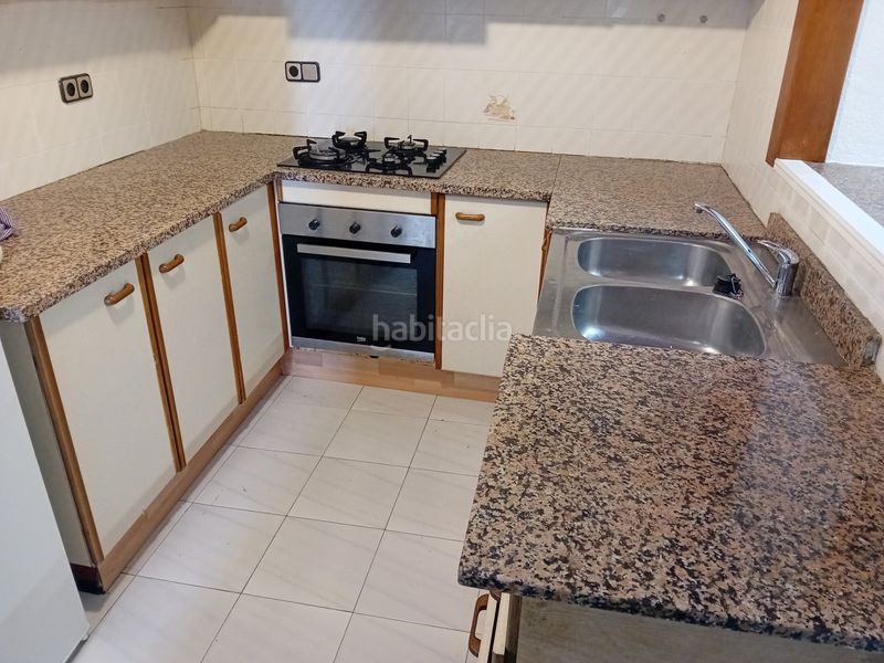 Foto f6f83728-e985-47de-8a1f-0bf7ed327dce. Casa adossada amb xemeneia calefacció aparcament a Cassà de la Selva
