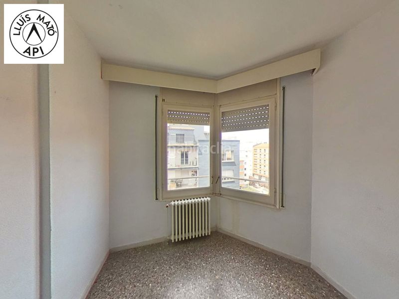 Foto 5ec81df8-ca4d-4b48-8c66-af6cb9c4e4d4. Appartamento con riscaldamento in Eixample Nord Girona