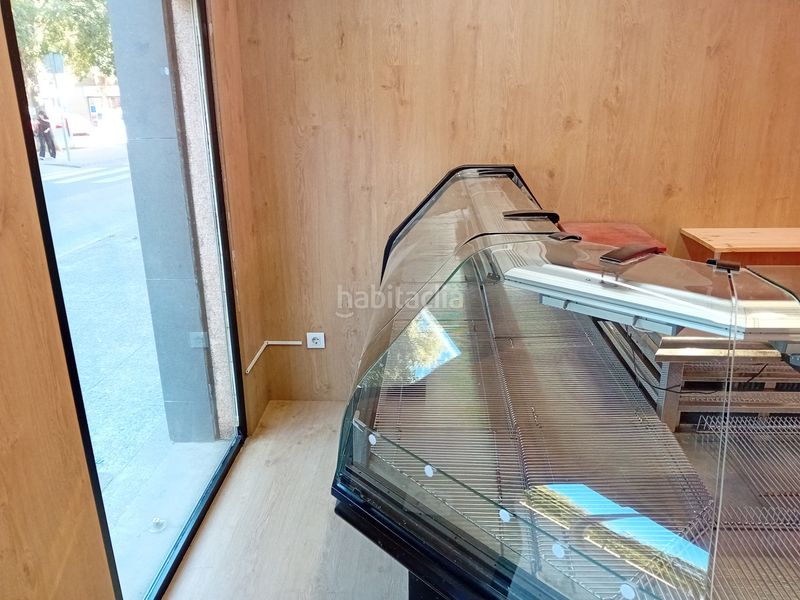 Foto 59b7b969-107a-45dd-b0b8-a9c4cdb8bd99. Local comercial amb calefacció a Eixample Sud-Migdia Girona