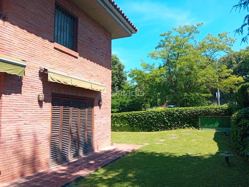 Foto 4a090966-756d-44a6-ba0b-269bbffcddf2. Xalet amb xemeneia calefacció aparcament a Palau Girona