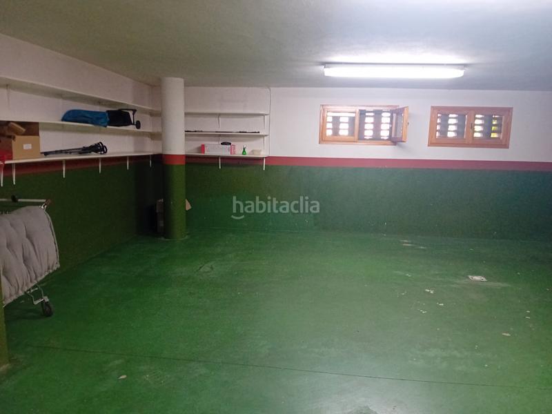 Foto 84d58ca0-618a-4f0a-b71e-77ab5a51918e. Xalet amb xemeneia calefacció aparcament a Palau Girona