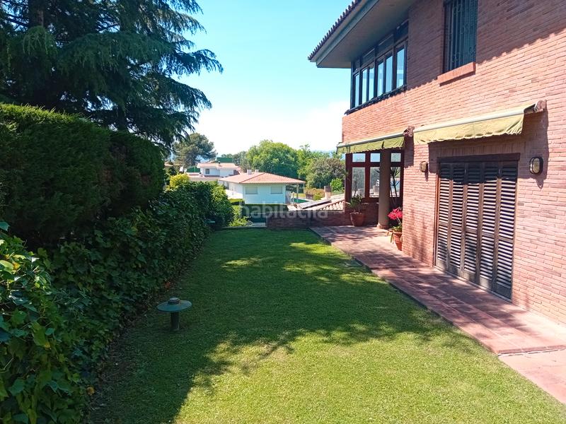 Foto 8e4f17da-27cf-436b-a508-baf49ec0b66d. Xalet amb xemeneia calefacció aparcament a Palau Girona