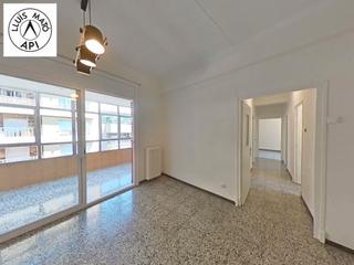 Location Appartement à Carrer de sant joan baptista la salle 23. Lloguer pis molt cèntric de  3hab per universitaris/ies