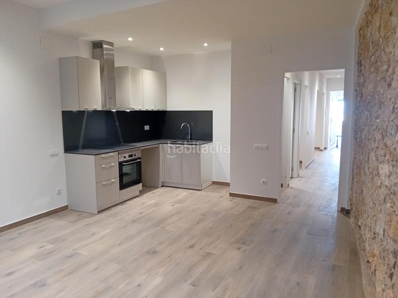 Foto 1a888664-b130-4096-8585-39ed4ba09b9d. Lloguer pis a carrer de les ballesteries 19 a Centre-Barri Vell Girona