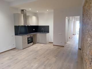 Location Appartement à Carrer de les ballesteries 19. Lloguer de pis nou al barri vell de girona, per vivenda habitual