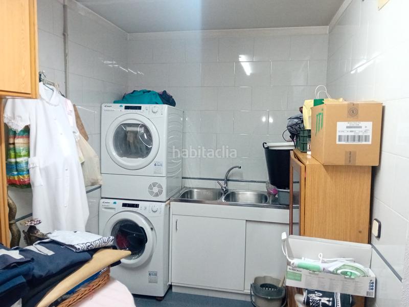 Foto 1eba0e49-5a19-450b-bd63-c7d9aba4b360. Reihenhaus in passeig dels països catalans 112 in Salt