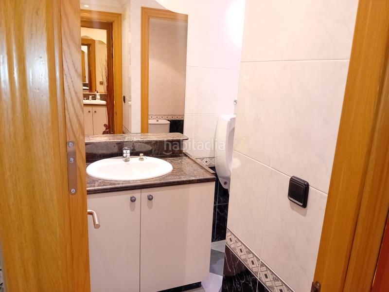 Foto 55a58d72-3126-4aab-965b-118104677a7e. Reihenhaus in passeig dels països catalans 112 in Salt