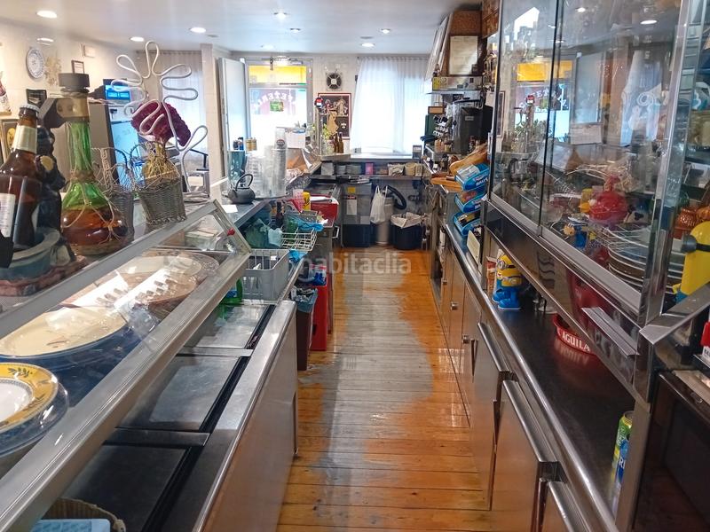 Foto 6ac0db8a-57a7-4c2e-b568-ba18619d48eb. Reihenhaus in passeig dels països catalans 112 in Salt