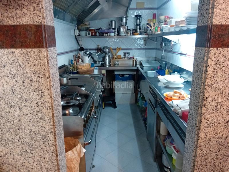 Foto 6d37b7fb-1227-44f4-bda1-d3f3b847d296. Reihenhaus in passeig dels països catalans 112 in Salt