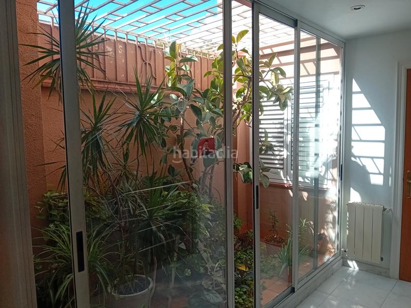 Foto acf53f01-df06-4296-a2f7-5977d297f654. Reihenhaus in passeig dels països catalans 112 in Salt