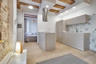 Etagenwohnung  Carrer de la vila joiosa. La barceloneta, junto al mar