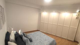 Flat  Gran via de les corts catalanes. Reformado con ascensor