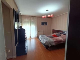 Maison jumelée à San Andrés del Rabanedo Pueblo. San andrés del rabanedo, se vende bonito chalet pareado