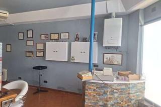 Local commercial à Villaquilambre. Villaquilambre se vende local  comercial acondicionado