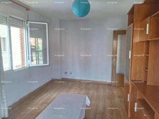 Appartement à Trobajo del camino. Zona paraíso cantinas,se vende piso de 3 habitaciones