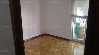 Appartement à San Claudio - La Chantría. San francisco, se vende  piso de 4 habitaciones sin muebles