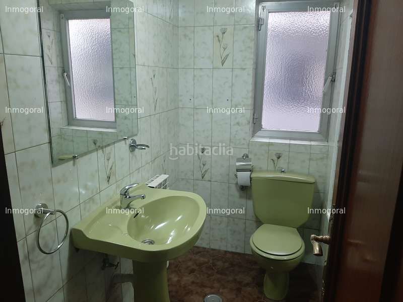 Foto 9ee72d3e-06d4-45a1-b453-e52f6a025168. Flat with heating in San Claudio - La Chantría León