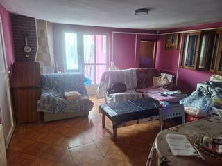 Masia a Ferral del Besnega. Ferral  del bernesga, se vende casa de 3 habitaciones
