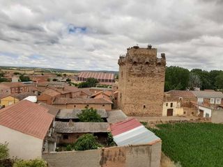 Casa en Quintana del Marco. Quintana del marco se vende lote de 2 casas